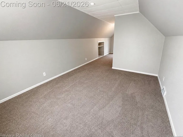 7815 Artesian St — Photo 14