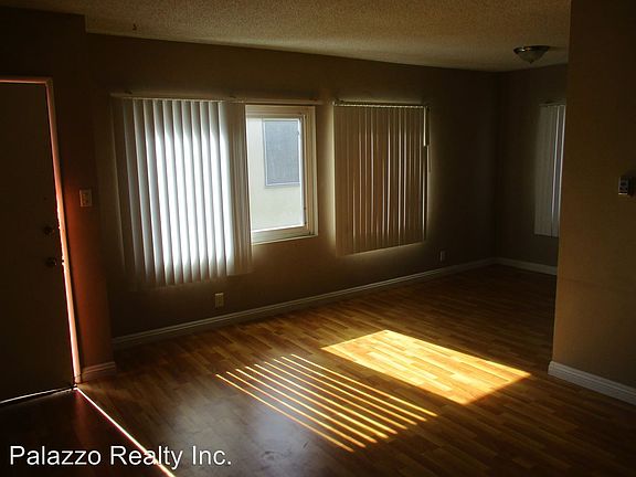 2nd image of 459 Orange Ave APT 11
