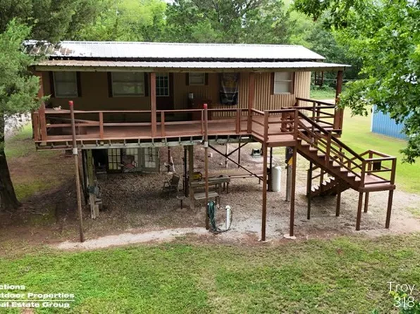 230 River Ln, Marksville, LA 71351