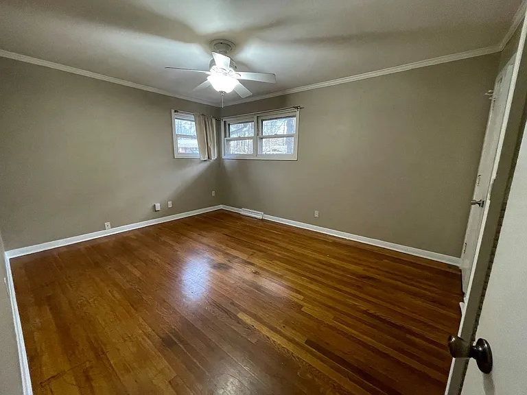 717 Williams Cir — Photo 11