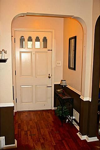1st image of 2804 Middlesex Dr