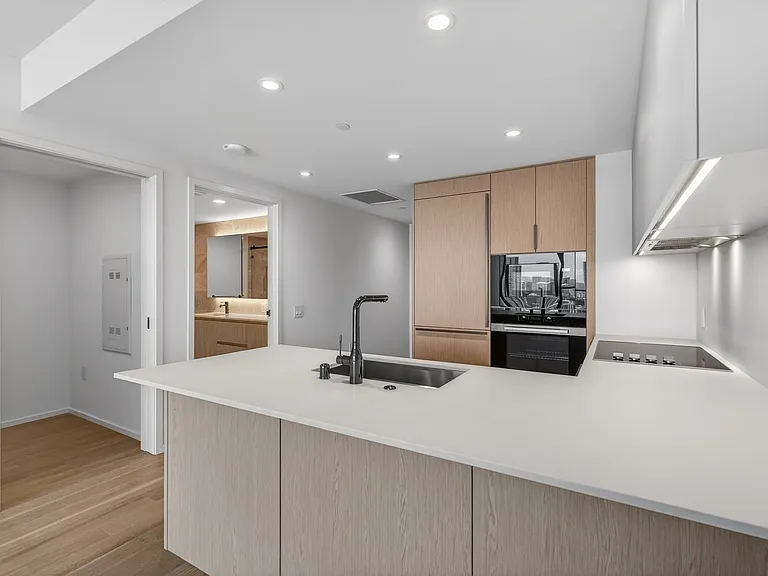 333 Ward Ave #2707 — Photo 3
