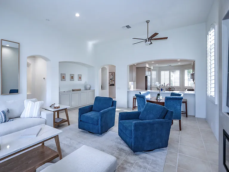 48295 Casita Dr — Photo 2