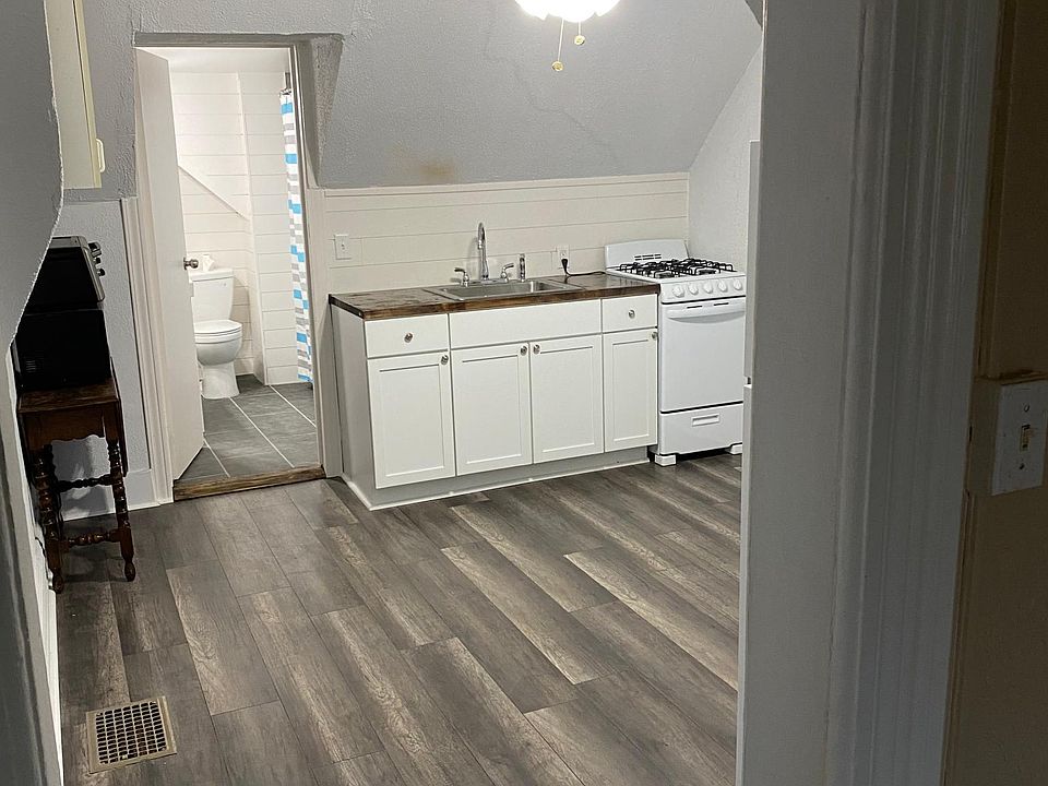 1st image of 115 South Ave #2