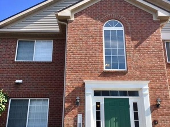 757 Spring Valley Dr