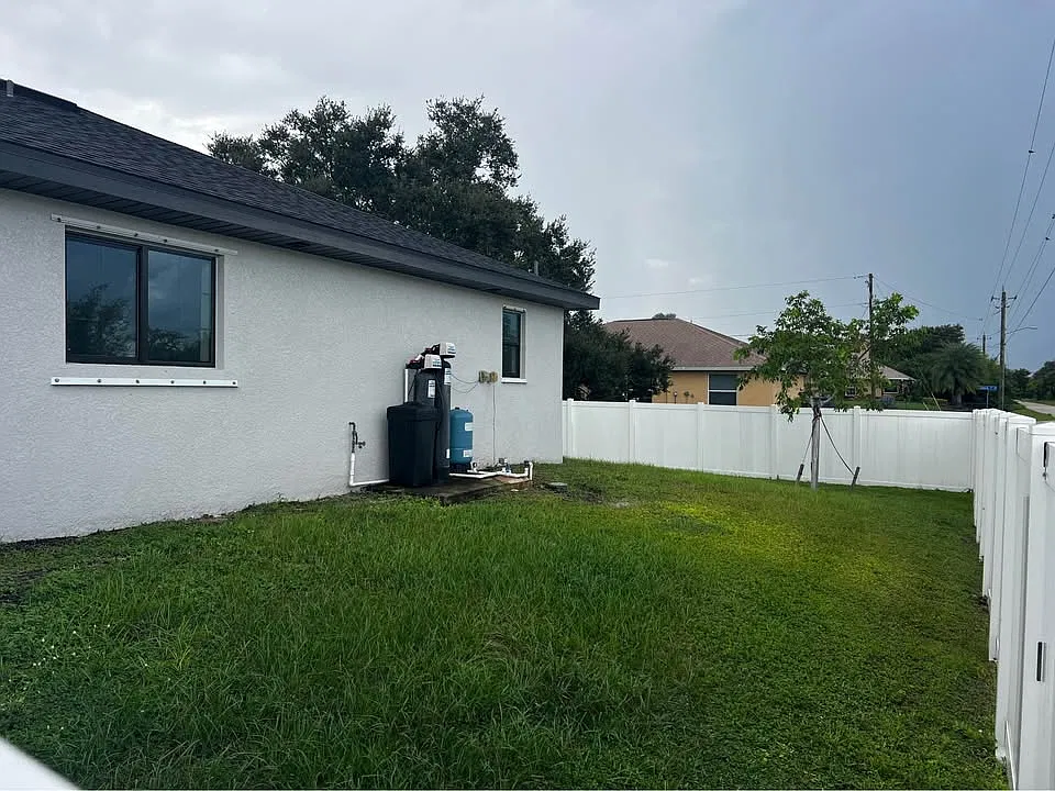 3 bed, 1200 sqft, $1,750 — Photo 3
