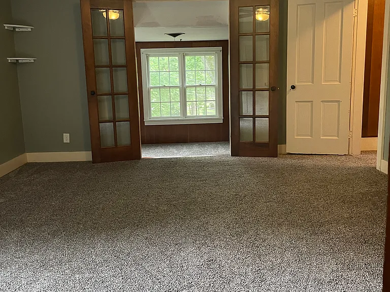 6137 Columbia Rd NW — Photo 9
