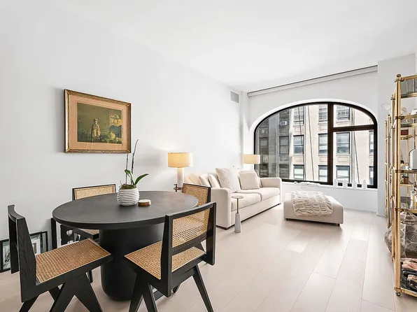 130 William St APT 8C, New York, NY 10038