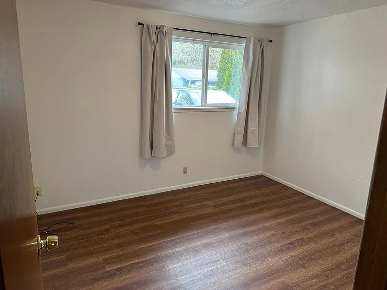 2207 Wisconsin St — Photo 4