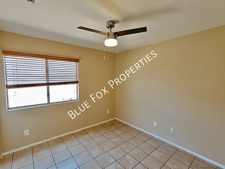 3754 E White River Dr — Photo 28
