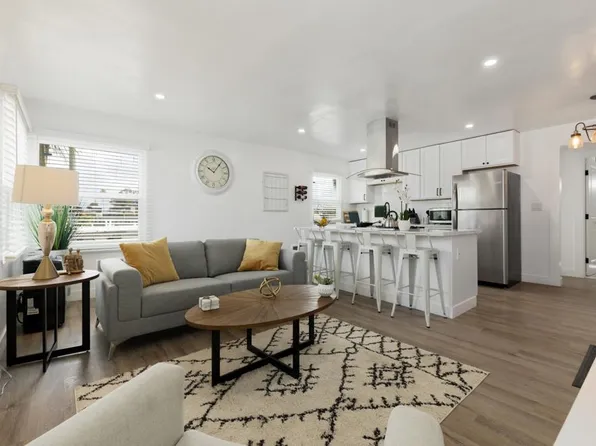 1075 26th St, San Diego, CA 92102