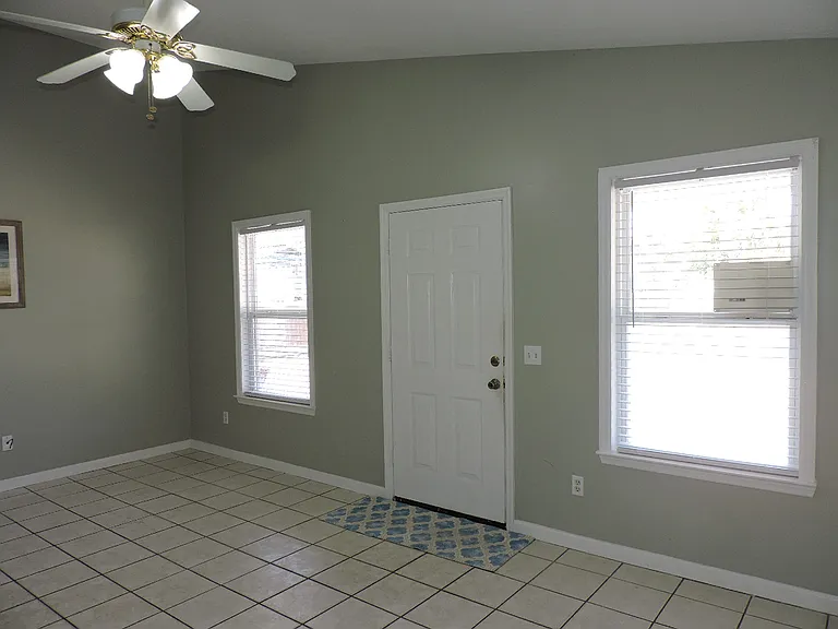 5931 Pinetree Ave #5931 — Photo 3