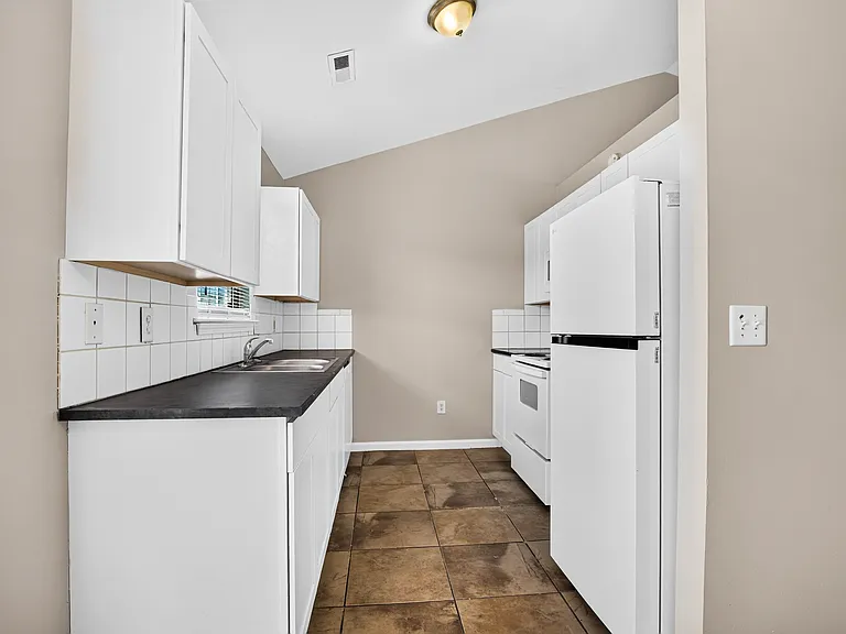 4612 Wind Chime Ct — Photo 6