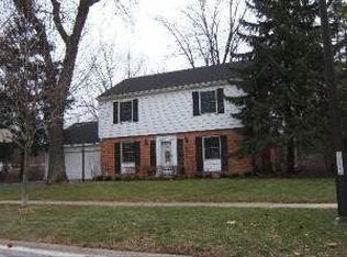 1213 Millet St, Naperville, IL 60563