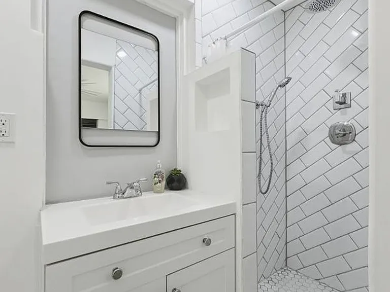 372 Cooley Ave — Photo 15