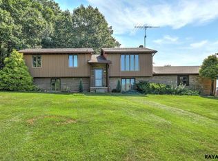 64 Vegas Dr, Hanover, PA 17331
