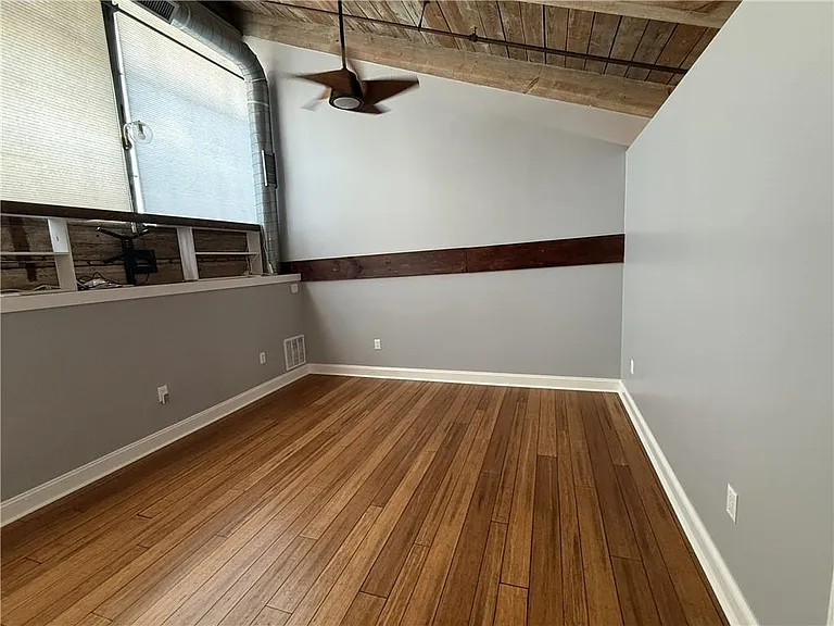 210 Walker St SW #8 — Photo 13
