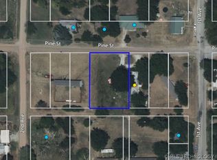 Pine St, Tupelo, OK 74572