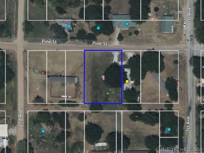 Pine St, Tupelo, OK, 74572