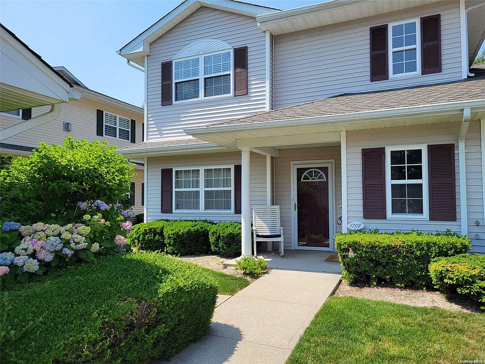 1st image of 1703 Aerie Way #1703