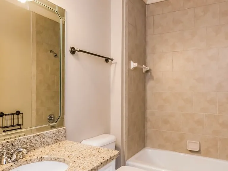 905 Shepards Ct — Photo 24