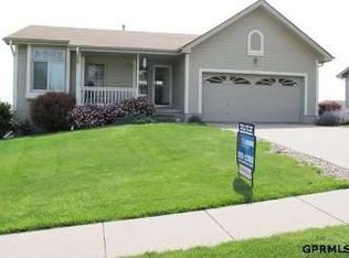 8115 S 69th St, La Vista, NE 68128