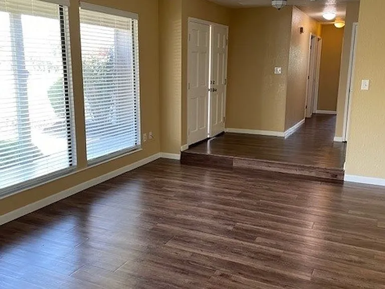 17677 Kram Ct — Photo 23
