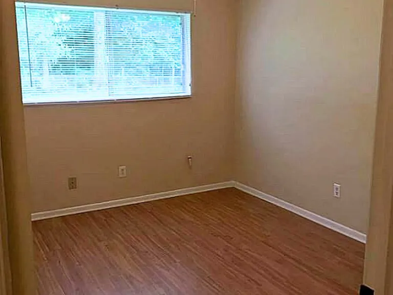 1006 Perry St #A — Photo 6