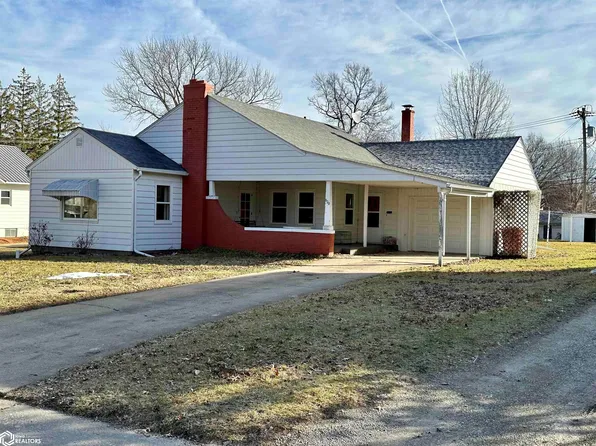 820 N Grand St, Chariton, IA 50049