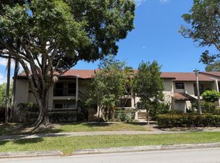 2664 NW 42nd Avenue, Coconut Creek, FL 33066