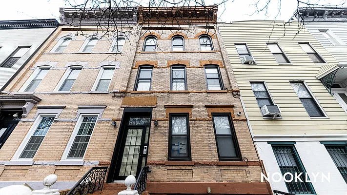 Rented by Nooklyn NYC LLC | media 4