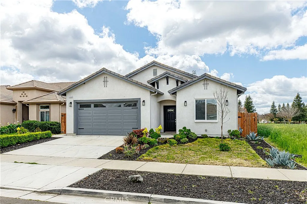 1234 Wildcat Dr photo 1