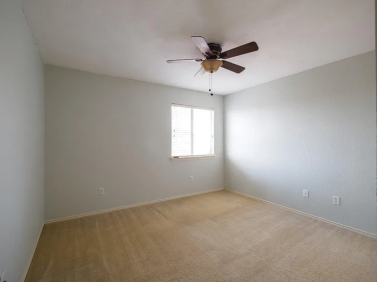 13504 Richard Nixon St — Photo 12