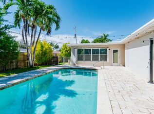 219-221 NE 11th Ave, Hallandale Beach, FL 33009