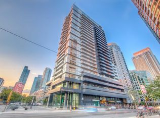 352 Front St W UNIT 1704, Toronto, ON M5V 0K3