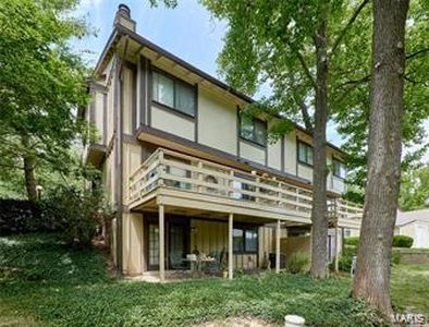 (Undisclosed Address), Saint Louis, MO, 63136