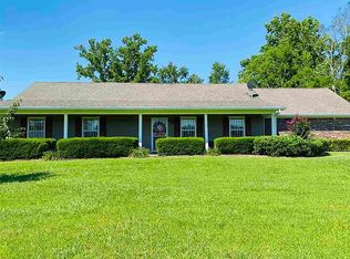 3145 Green Gable Rd, Terry, MS 39170