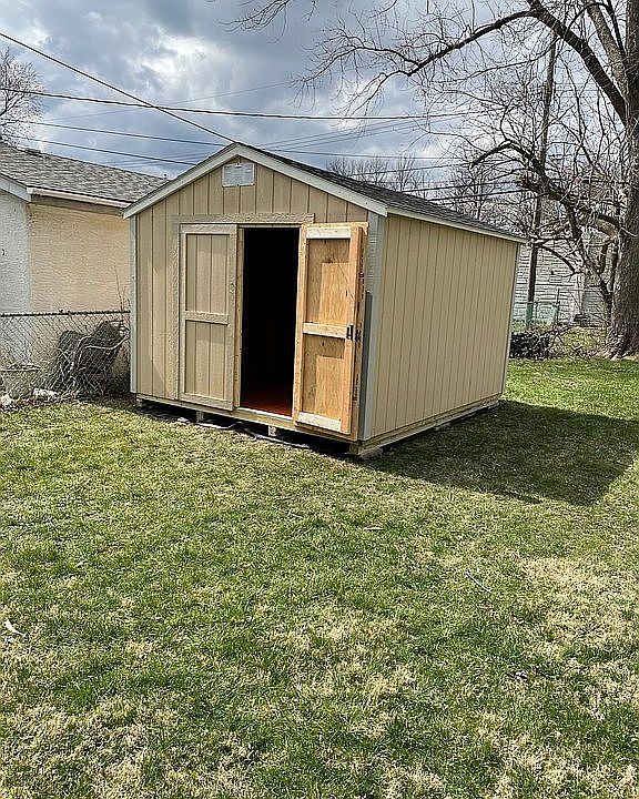 2nd image of 6417 Kildale Sq W