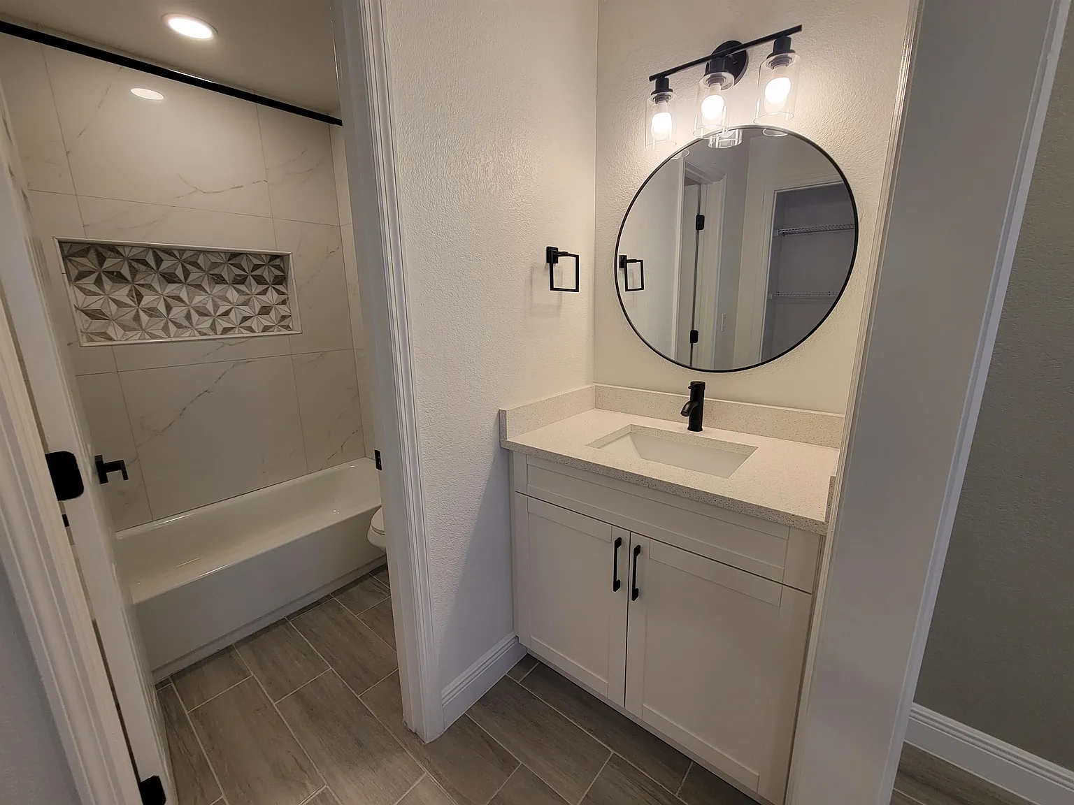 11901 4th Street North, Apt 9206 - 1 — Photo 4
