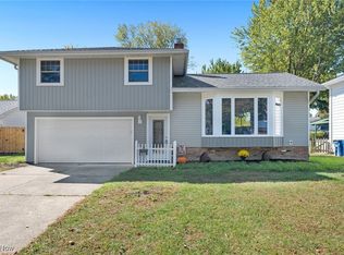 284 E Overlook Dr, Eastlake, OH 44095
