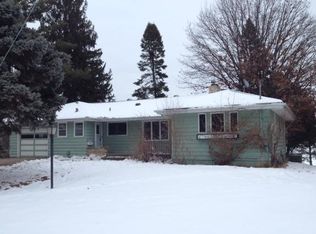 5440 Twin Lake Ter, Crystal, MN 55429