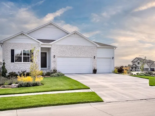 3792 N 192nd Ave, Elkhorn, NE 68022