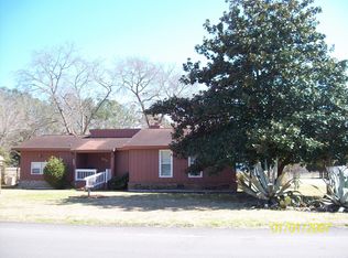 517 Longleaf Rd, Summerville, SC 29486