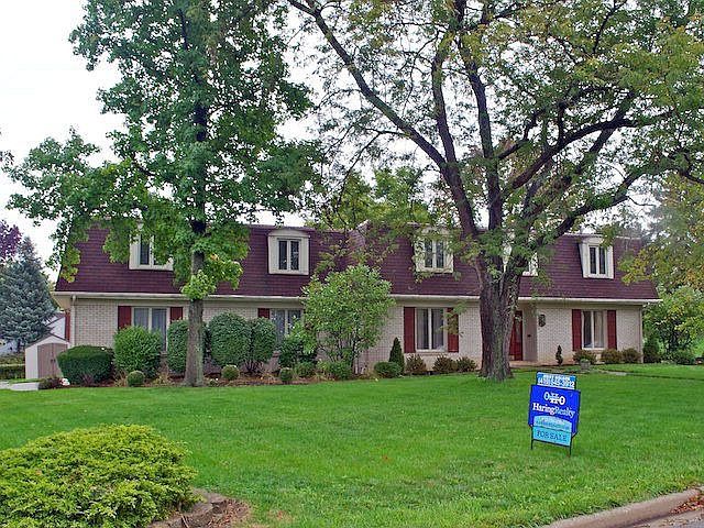 1st image of 123 Parkwood Dr