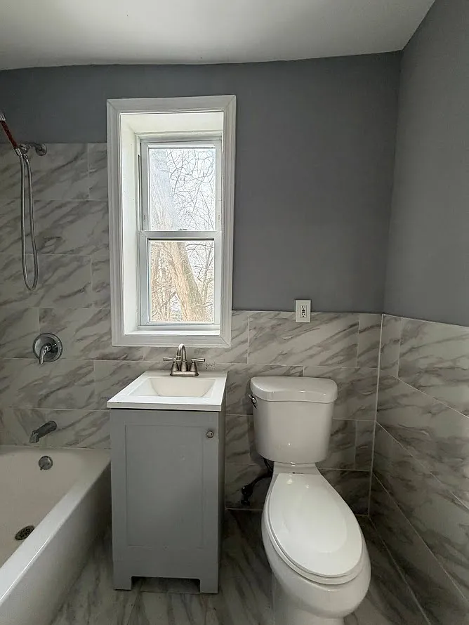 Building Photo - 67 9th Ave #2A