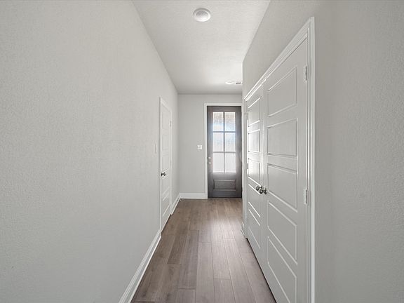 4th image of 6905 Yellow Hammer Way