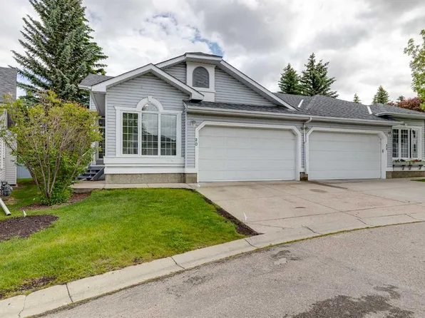 20 SW Douglasview Park SE, Calgary, AB T2Z 2R9