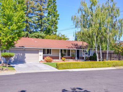 8577 N Balboa Ave, Stockton, CA, 95209