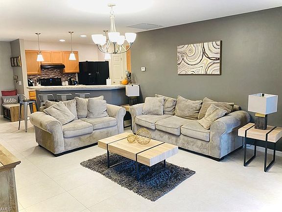 5th image of 253 Shadow Lakes Dr