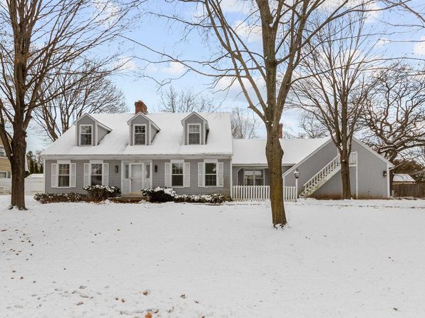 Waterfront Wisconsin Waterfront Homes For Sale 3 469 Homes Zillow